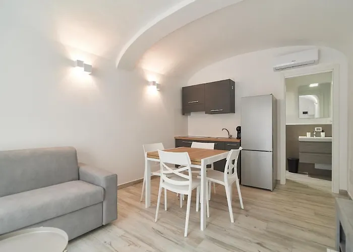 Apartmán 008 - Bright & Large Flat With Ac Perugia