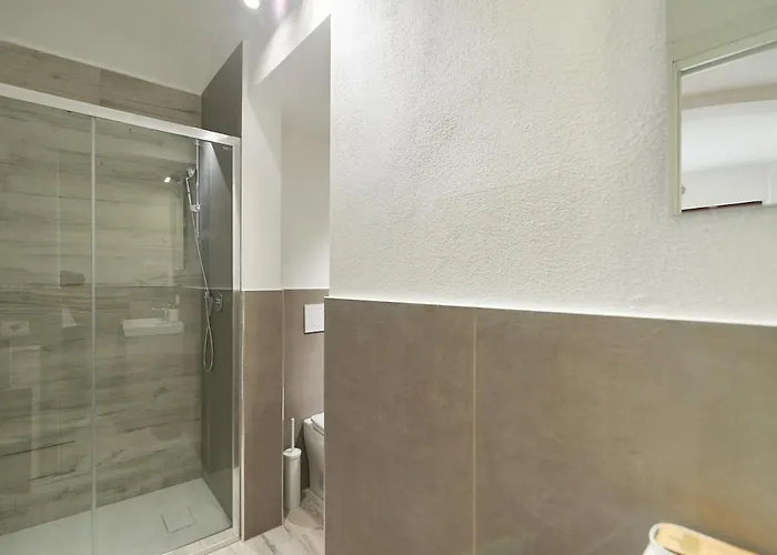 008 - Bright & Large Flat With Ac * Perugia